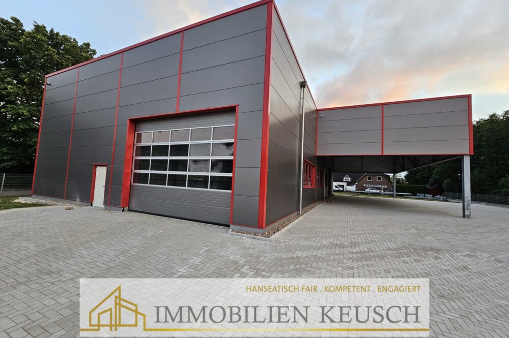 seitliche Ansicht mit Vordach