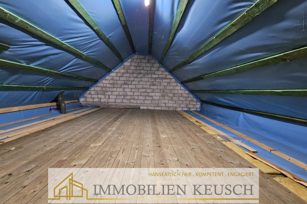 gedämmter Dachboden