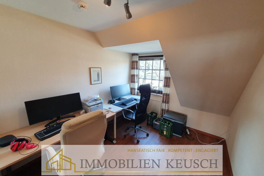 Büro oder Kinderzimmer