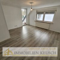 Schlafzimmer OG mit Balkon