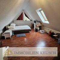 Gästezimmer Büro DG