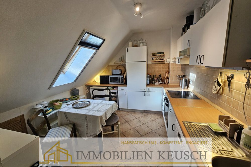 Küche mit Sitzgelegenheit OG