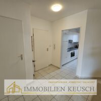 großer zentraler Flur