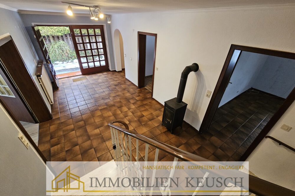 Eingangsflur mit Ofen