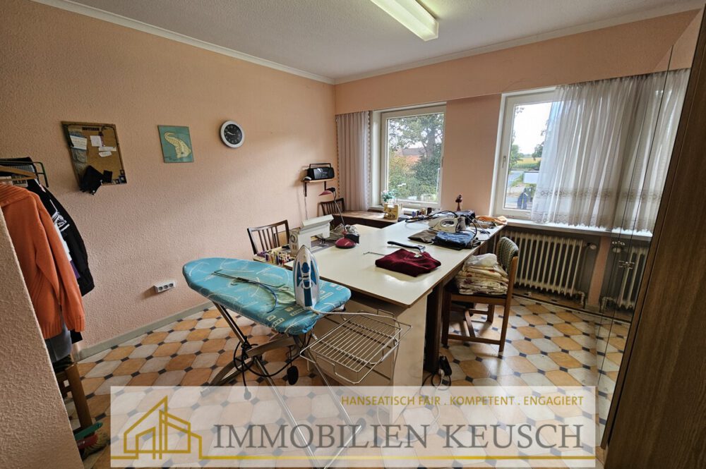 Kinderzimmer 2 oder Hobbyraum