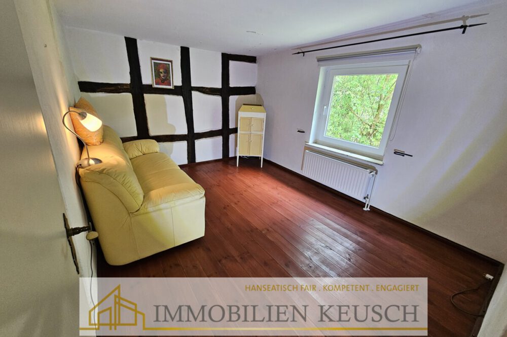 kl. Wohnzimmer oder Kinderzimmer