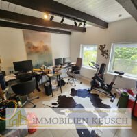 Helles Büro- Gästezimmer