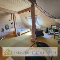 Großes Kinderzimmer OG