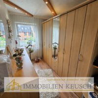 Ankleide oder Kinderzimmer OG