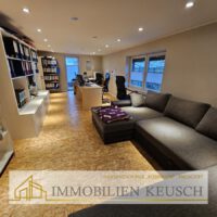 Großes Büro