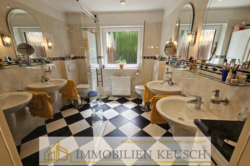 Großes Duschbad 2 Waschbecken