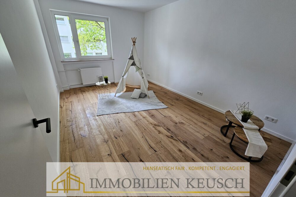 Helles & großes Kinderzimmer