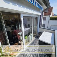 Balkon mit Markise