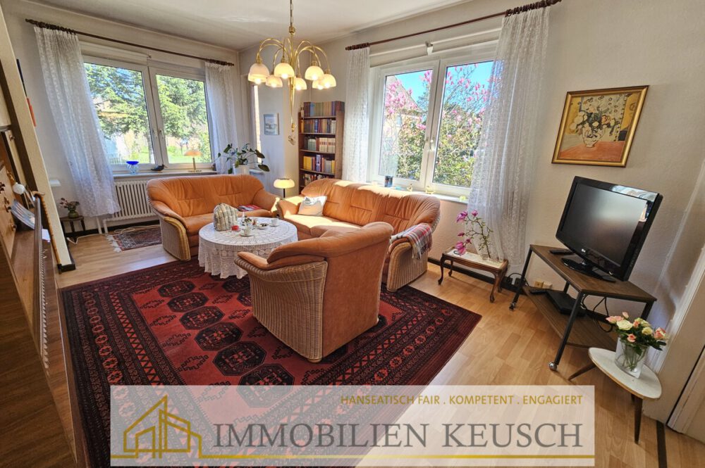 Großes & helles Wohnzimmer