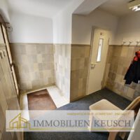 Windfang & Gäste WC