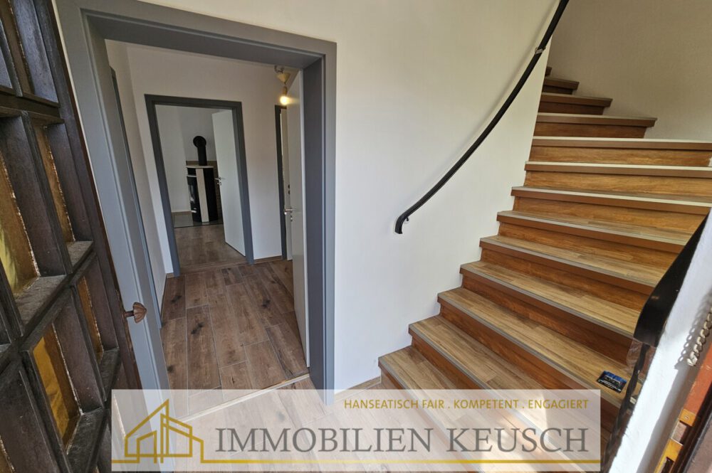 Eingangsbereich Zweifamilienhaus