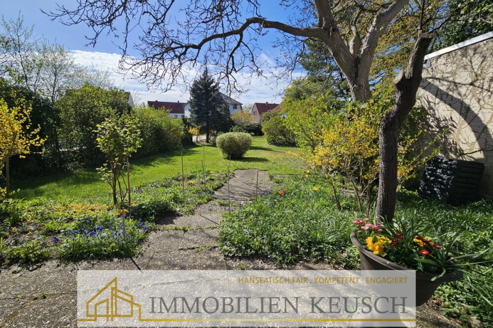 Terrassen und Gartenansicht