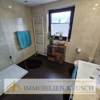 Modernes Duschbad OG